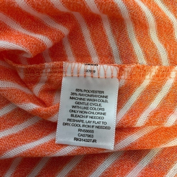 🎉 Sale ABOUND V Neck Rayon Striped Tee - Picture 5 of 5